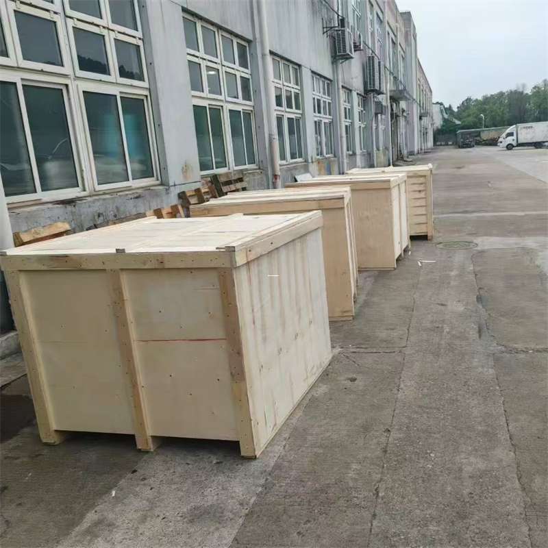 古镇镇尼勒克县：物流专线的高效货运之旅